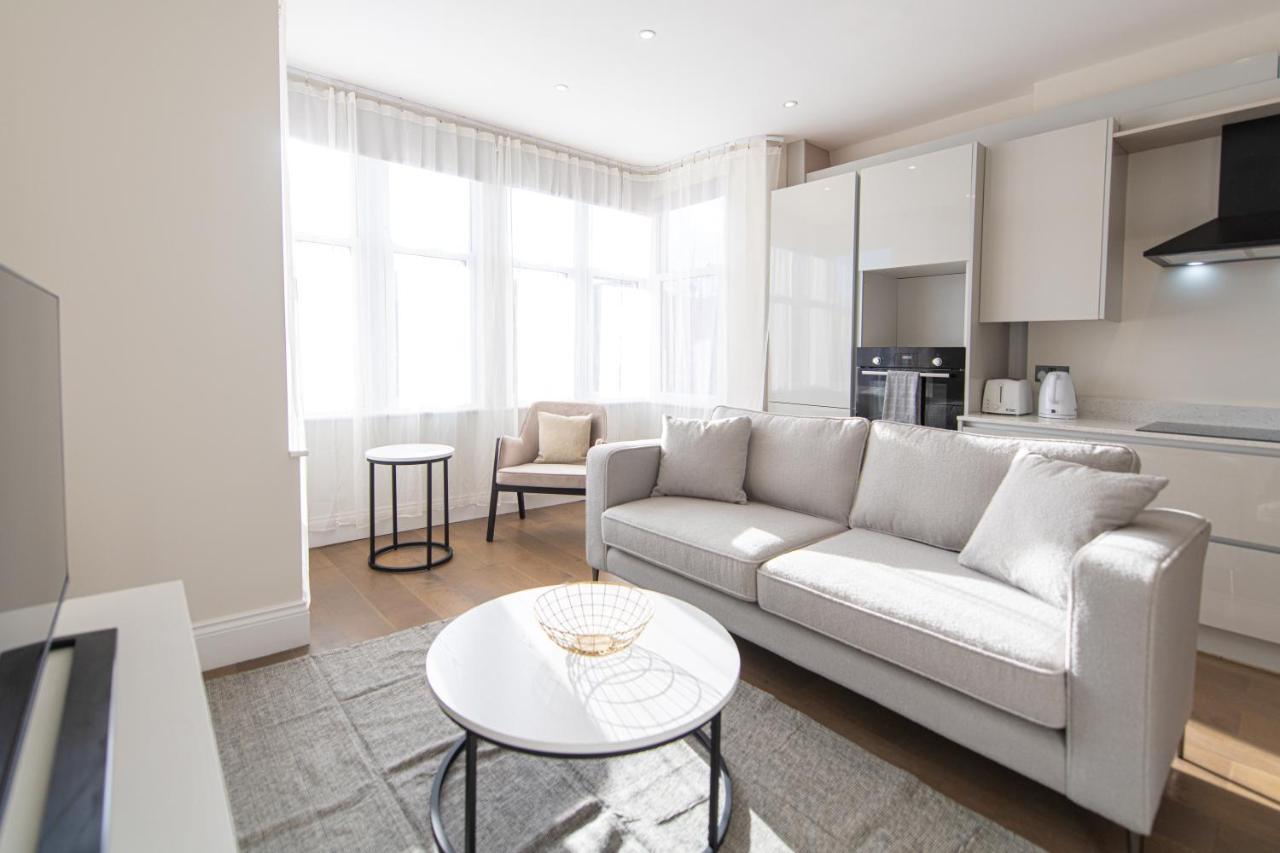 Ealing Residency Lejlighedshotel London Eksteriør billede