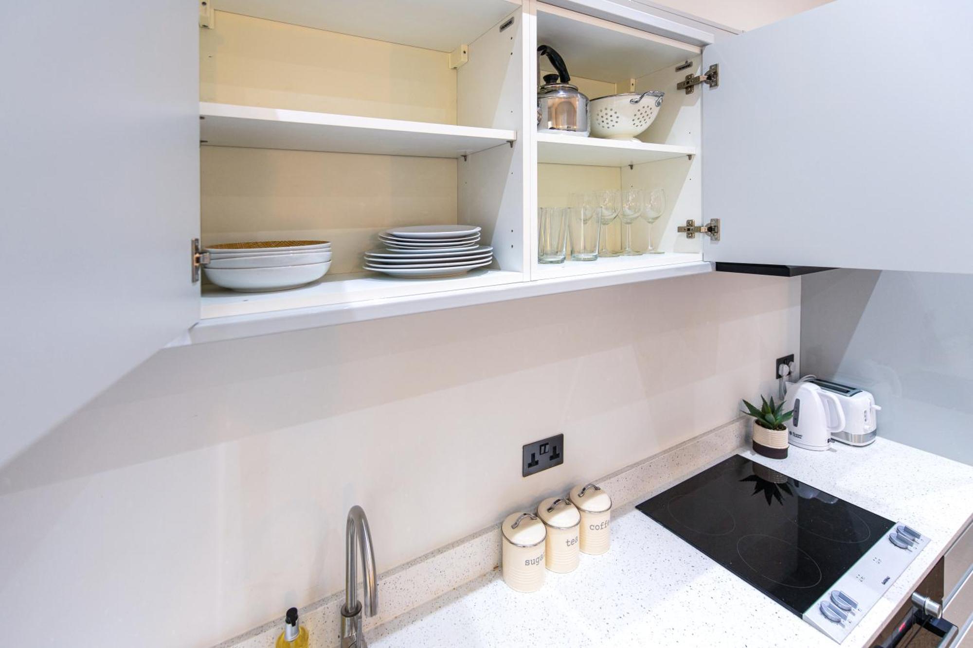 Ealing Residency Lejlighedshotel London Eksteriør billede
