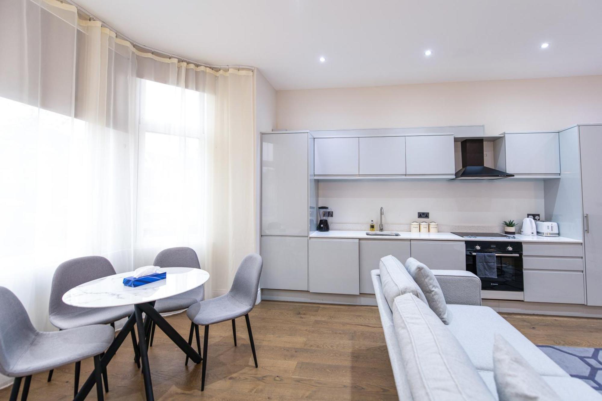 Ealing Residency Lejlighedshotel London Eksteriør billede